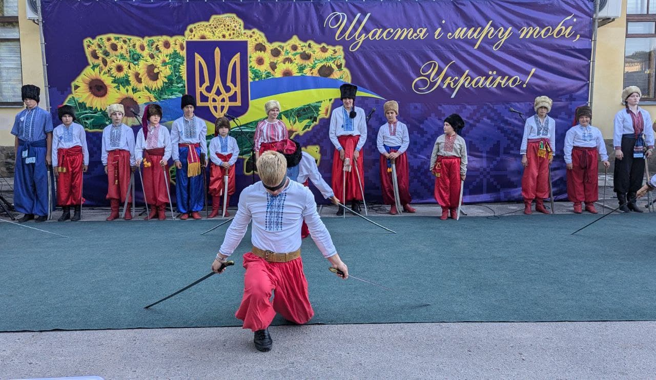 •	Гурт козацької майстерності «Булат»